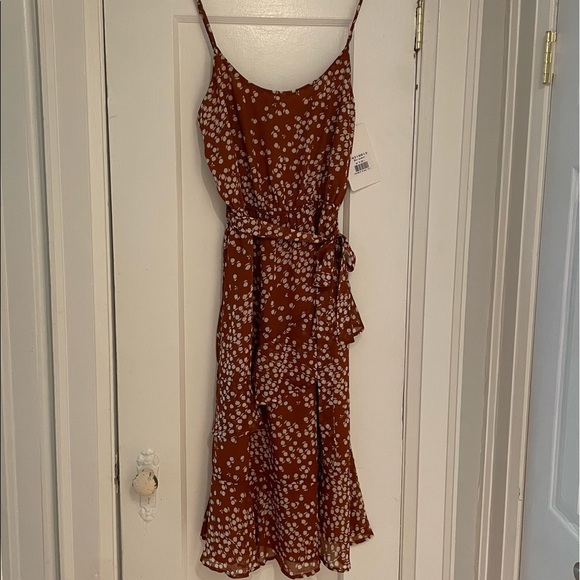 Midi dress - Picture 1 of 3